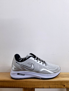 کفش رانینگ مردانه فلو NIKE