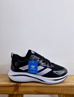 کفش مردانه رانینگ Adidas کیفیت عالی